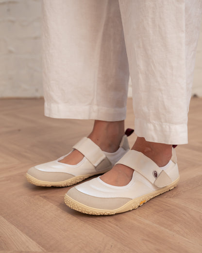 BLOOMÉ PERLADO · BAREFOOT VIBRAM® EDITION